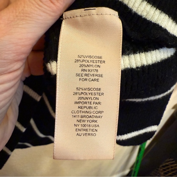 Philosophy Woman Black and White Striped Long Sleeve Sweater sz 2X - Picture 6 of 9